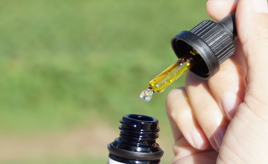 How CBD Oil Helps Benefit Wellness