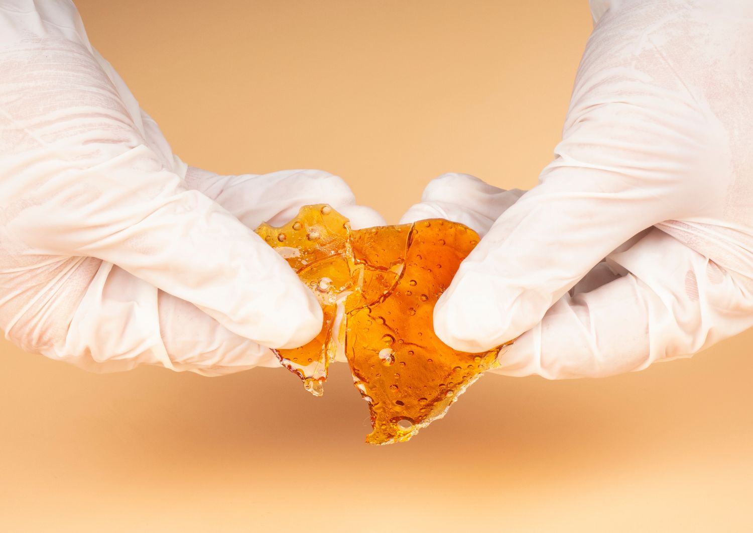 Indica vs. Sativa Shatter: Choosing Your Vibe