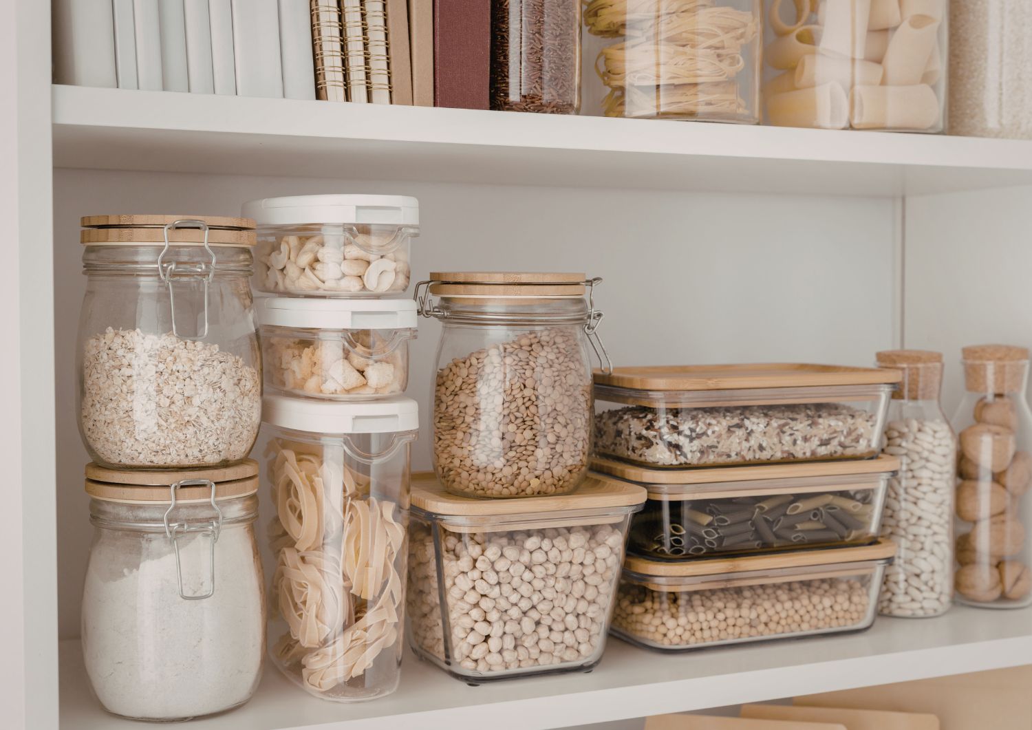 Choosing the Best Containers to Store Cannabis Edibles