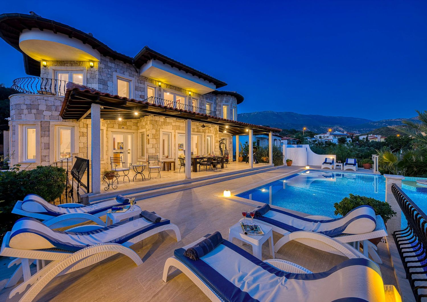 Cannabis and Luxury Lifestyle